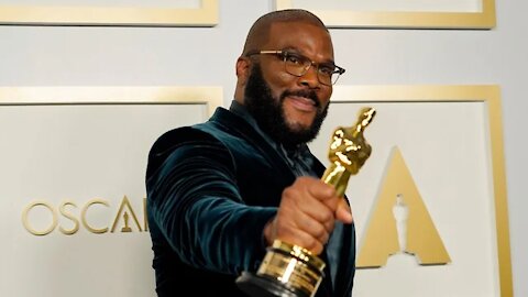 Tyler Perry Oscars speech urges Americans to reject hate and 'stand in the middle'