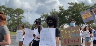 Protest held near Treasure Coast Square mall in Jensen Beach