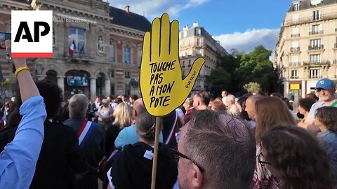 Rally held in Paris condemning racism and antisemitism after arson attack on synagogue