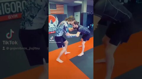 #shorts 🥋My favorite attack 🏹 after getting taken down🤼‍♂️ #shorts_video #martialarts #bjj #mma