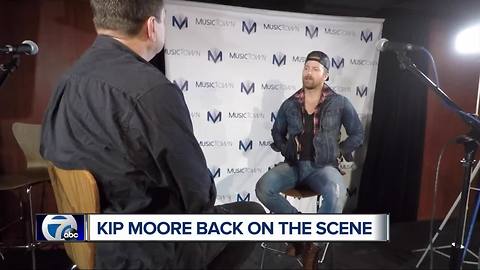 Country singer Kip Moore back on the scene