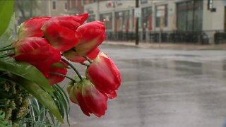 Rain moving through Denver metro area Sunday afternoon