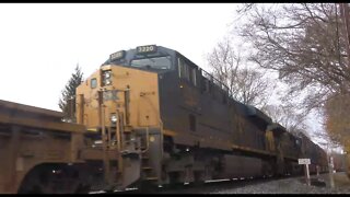 Westbound intermodal W/DPU X 2