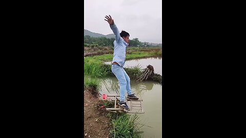 chinese funny fall 🤣🤣🤣🤣 Try To Not Laugh 😂😂😂