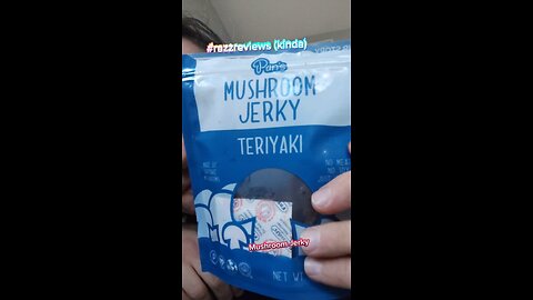 razz reviews: Pan's Mushroom Jerky