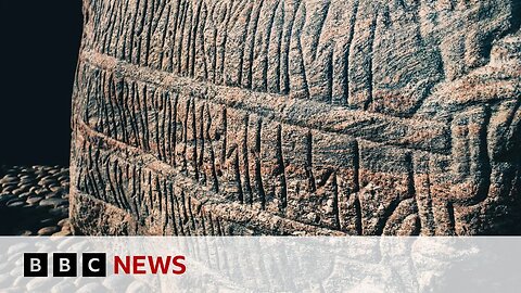 New 3D scans of Jelling Stone reveal Viking history - BBC News