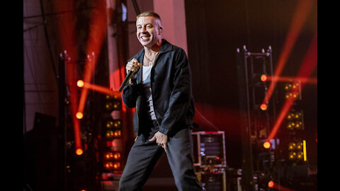 Macklemore would be 'dead' without rehab