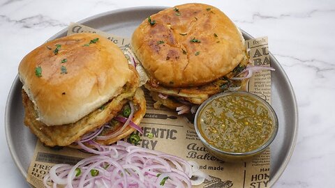 Street Style Daal Anday Wala Bun Kabab,Anday Wala Burger By Recipes Of The World