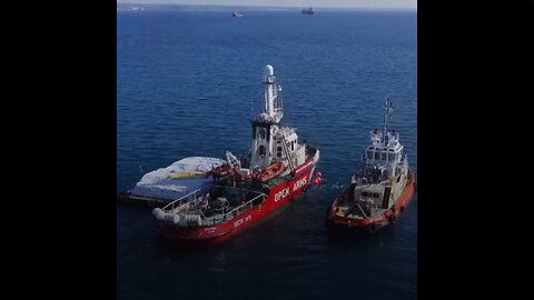 First Aid Ship Arrives Off the Coast of Gaza