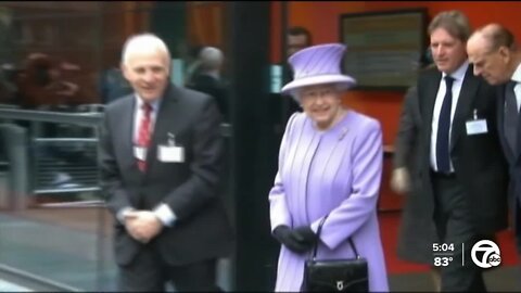 Speaking with a local expert on Queen Elizabeth II