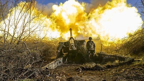 Ukraine soldiers fight off Russian attack with heavy gunfire to defend Andriivka