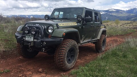 1:1 Jeep Wrangler Trailing Vail, CO: Teaser