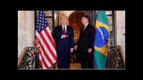 Donald Trump diz que adora Bolsonaro: 'ele trabalha tão duro'