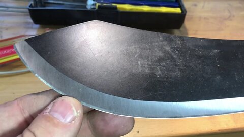 Sharpening a machete