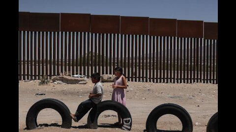 Texas Governor's Border Wall Construction Starts Along Rio Grande