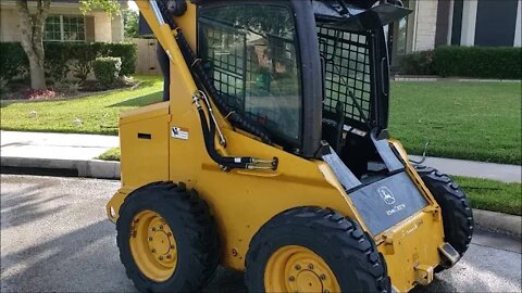 Lifting the Cab on a John Deere 317 Skid Steer