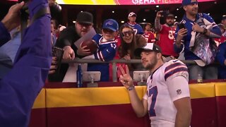 Josh Allen takes birthday selfies with young Bills fan