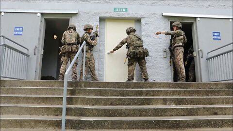 British Infantry Conducts Urban Assault Training - Northern Strike 22