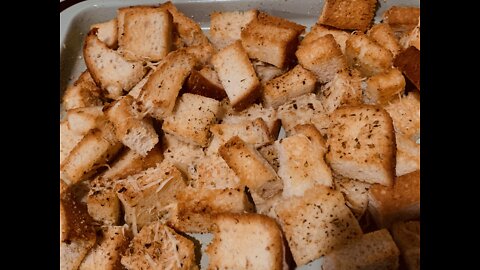 How To Make Keto Tasty Crunchy Crouton!!