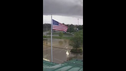 tornado in usa😱