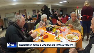 Western New Yorkers give back on Thanksgiving Day