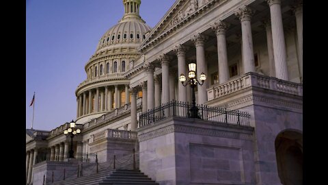 Shutdown averted; Congress approves stopgap budget plan