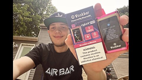 Reviewing VookBar Cyber Pro 30k Strawberry Banana Vape! (iPhone vape!)