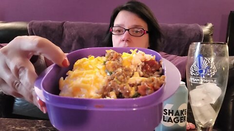 cold nacho dip with yummy chips and beer 🍺 asmr mukbang