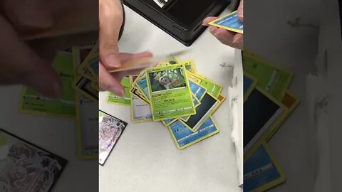 Pokémon cards be like 😎