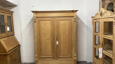 German Antique Pine Double Wardrobe (Dismantles) (Y1252G) @PinefindersCoUk