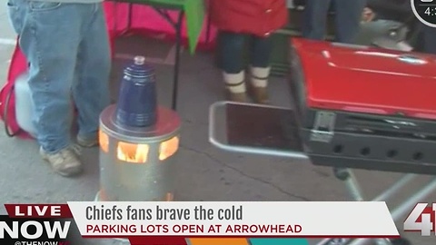 Chiefs fans brave the cold