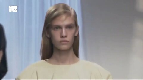 Jil Sander Spring Summer 2017 Ready to Wear Runway Show [Flashback Fashion]