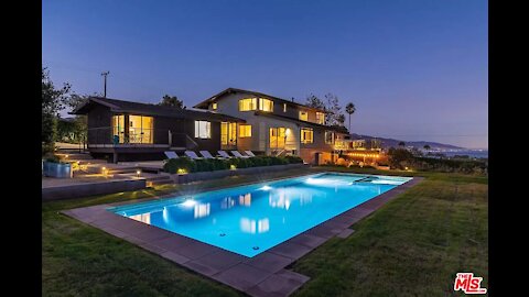 inside $11,250,000 Modern Design on Point Dume has breathtaking Ocean Views,