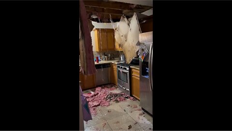 Extreme Burst Pipe Destroys Texas Home!