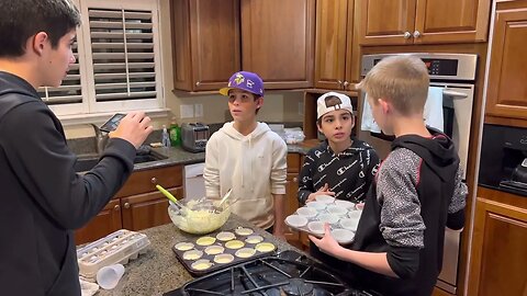 Four 12 Yr Olds Cooking Cupcakes. What Could Possibly Go Wrong?