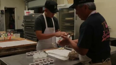 How This 116-Year-Old Shop In Little Tokyo Makes Mochi