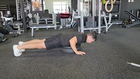 Partial Range Deadstop Pushups