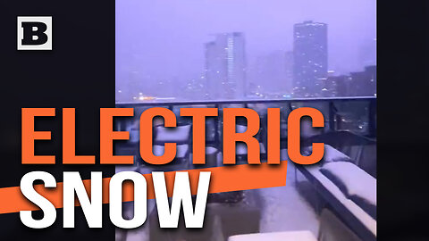 ELECTRIC SNOW! Lightning ILLUMINATES Chicago Skyline During Snowstorm