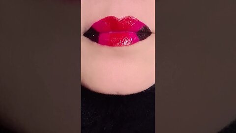 Lip Art Design Bling Xmas Tutorial #shorts #shorts #viral #shortvideo #lipswatches #grwm #makeup