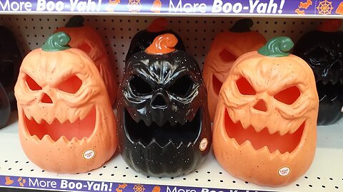 Family Dollar HALLOWEEN HAUL! decorations are out!!! AWESOME PUMPKINS decor and more!