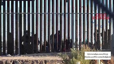 Live - US Mexico Border - Downtown El Paso - Invasion