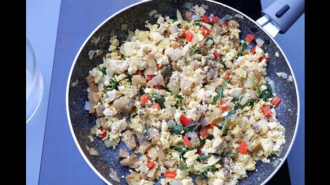 Curried Tofu With Spinach (Keto Diet)