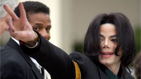 Michael Jackson Statue Removed From Museum