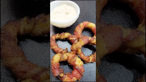 bacon wrapped onion rings recipe