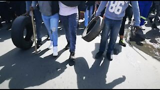 SOUTH AFRICA - Johannesburg - Alexandra residents march to Sandton (videos) (B4t)