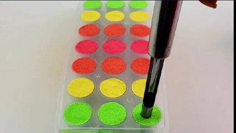 Satisfying ASMR Kinetic Sand Cutting #shorts#satisfying #asmr #trending #shortvideo #kineticsand