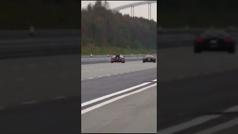 ⚠️Bugatti Veyron Vitesse 1200 HP vs Koenigsegg Agera R rolling start from 250 km/h GTBOARDcom