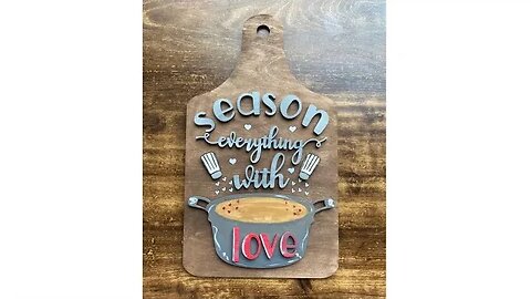 Season Everything with Love Cutting Board Wood Door Hanger Kit| Hard Working Mom| How to Paint