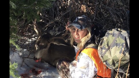 Backcountry teen huntress gets her mule deer buck with great shot