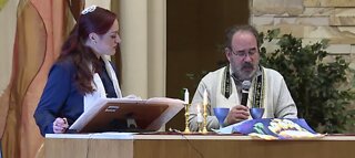 Synagogue holds digital service